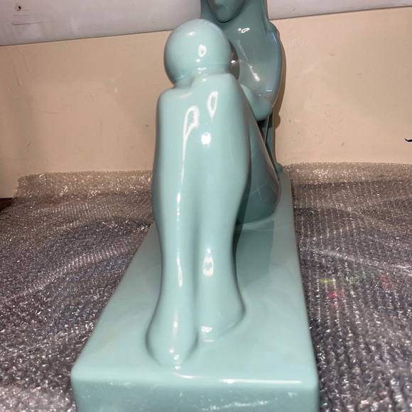 Post Modern 1980’s Mother and Child Slip cast Haeger Ceramic Sculpture - Picture 6 of 16